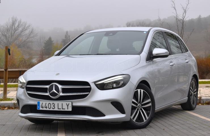 Turismos Todo Terrenos y Furgonetas - Mercedes B 180 D 116 CV 7G-DCT Advantage ¡¡ SÓLO 53.000 KMS !! - Coches de segunda mano en Valladolid