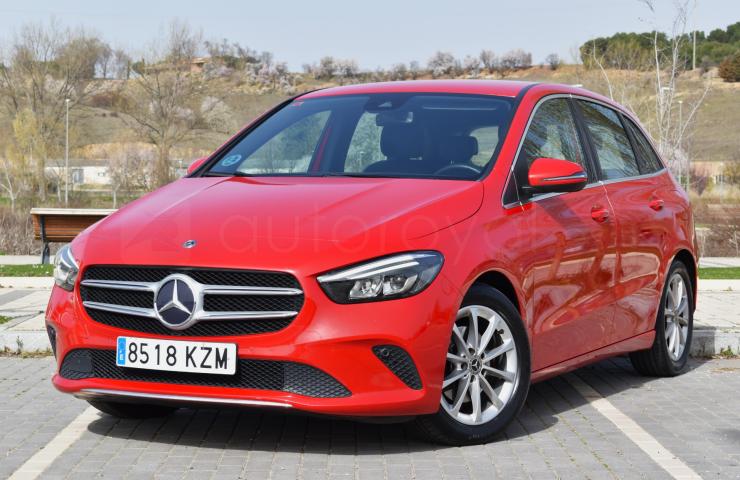 Turismos Todo Terrenos y Furgonetas - Mercedes B 200 D 150CV 8G ADVANTAGE MBUX - Coches de segunda mano en Valladolid