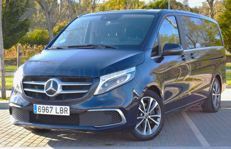 Turismos Todo Terrenos y Furgonetas - Mercedes V 300d LARGO 7G-DCT AVANTGARDE 7 PLAZAS - Coches de segunda mano en Valladolid