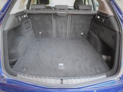 https://www.feria.autoroyal.es/media/com_expautospro/images/big/turismos_todo_terrenos_y_furgonetas_alfa_romeo_stelvio_6117956e0a656.JPG