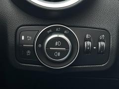 https://www.feria.autoroyal.es/media/com_expautospro/images/big/turismos_todo_terrenos_y_furgonetas_alfa_romeo_stelvio_6578866951f33.JPG
