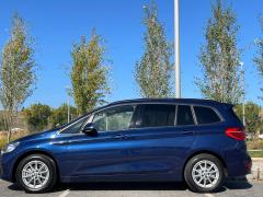 https://www.feria.autoroyal.es/media/com_expautospro/images/big/turismos_todo_terrenos_y_furgonetas_bmw_216d_65214607bdddf.jpg