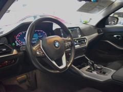 https://www.feria.autoroyal.es/media/com_expautospro/images/big/turismos_todo_terrenos_y_furgonetas_bmw_320d_69414d8cca20a.JPG