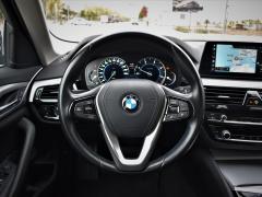 https://www.feria.autoroyal.es/media/com_expautospro/images/big/turismos_todo_terrenos_y_furgonetas_bmw_serie_5_63722b1791452.JPG