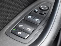 https://www.feria.autoroyal.es/media/com_expautospro/images/big/turismos_todo_terrenos_y_furgonetas_bmw_x1_690b6da37057a.JPG