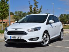https://www.feria.autoroyal.es/media/com_expautospro/images/big/turismos_todo_terrenos_y_furgonetas_ford_focus_6509d94f68ef4.JPG