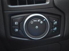 https://www.feria.autoroyal.es/media/com_expautospro/images/big/turismos_todo_terrenos_y_furgonetas_ford_focus_6509d953613b2.JPG