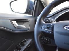 https://www.feria.autoroyal.es/media/com_expautospro/images/big/turismos_todo_terrenos_y_furgonetas_ford_focus_699de4451d42a.JPG