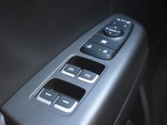 https://www.feria.autoroyal.es/media/com_expautospro/images/big/turismos_todo_terrenos_y_furgonetas_kia_sportage_666ffe262c715.JPG