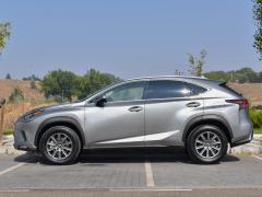 https://www.feria.autoroyal.es/media/com_expautospro/images/big/turismos_todo_terrenos_y_furgonetas_lexus_nx_66c47d1f5f583.JPG