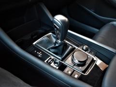 https://www.feria.autoroyal.es/media/com_expautospro/images/big/turismos_todo_terrenos_y_furgonetas_mazda_159_6048a95b01a48.JPG