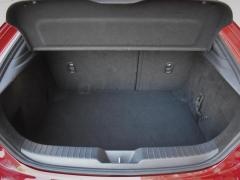 https://www.feria.autoroyal.es/media/com_expautospro/images/big/turismos_todo_terrenos_y_furgonetas_mazda_159_6048a96205359.JPG