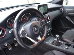 https://www.feria.autoroyal.es/media/com_expautospro/images/big/turismos_todo_terrenos_y_furgonetas_mercedes_a_250_6602bb20df158.JPG
