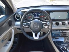 https://www.feria.autoroyal.es/media/com_expautospro/images/big/turismos_todo_terrenos_y_furgonetas_mercedes_e_200_6697a5dc9068c.JPG