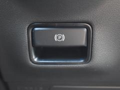 https://www.feria.autoroyal.es/media/com_expautospro/images/big/turismos_todo_terrenos_y_furgonetas_mercedes_gla_66dc2155a39ab.JPG