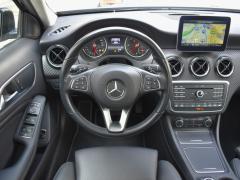 https://www.feria.autoroyal.es/media/com_expautospro/images/big/turismos_todo_terrenos_y_furgonetas_mercedes_gla_6859649222e3a.JPG