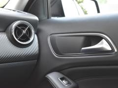 https://www.feria.autoroyal.es/media/com_expautospro/images/big/turismos_todo_terrenos_y_furgonetas_mercedes_gla_68596492b2a7e.JPG