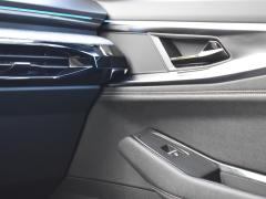 https://www.feria.autoroyal.es/media/com_expautospro/images/big/turismos_todo_terrenos_y_furgonetas_renault_austral_6ab6a59fbdea6.JPG