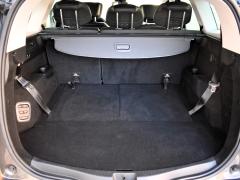 https://www.feria.autoroyal.es/media/com_expautospro/images/big/turismos_todo_terrenos_y_furgonetas_renault_grand_scenic_6635224e49e8e.JPG