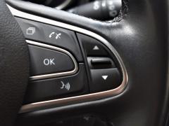 https://www.feria.autoroyal.es/media/com_expautospro/images/big/turismos_todo_terrenos_y_furgonetas_renault_koleos_6484661951bb3.JPG