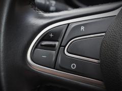 https://www.feria.autoroyal.es/media/com_expautospro/images/big/turismos_todo_terrenos_y_furgonetas_renault_koleos_6484661b18f60.JPG