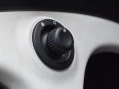 https://www.feria.autoroyal.es/media/com_expautospro/images/big/turismos_todo_terrenos_y_furgonetas_smart_forfour_6978de07ab63c.JPG