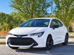 https://www.feria.autoroyal.es/media/com_expautospro/images/big/turismos_todo_terrenos_y_furgonetas_toyota_corolla_6ab6afc171992.JPG