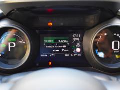 https://www.feria.autoroyal.es/media/com_expautospro/images/big/turismos_todo_terrenos_y_furgonetas_toyota_yaris_6a42b11e46b7a.JPG