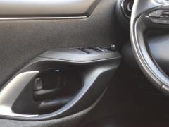 https://www.feria.autoroyal.es/media/com_expautospro/images/big/turismos_todo_terrenos_y_furgonetas_toyota_yaris_6a42b12b193fa.JPG