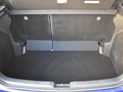 https://www.feria.autoroyal.es/media/com_expautospro/images/big/turismos_todo_terrenos_y_furgonetas_toyota_yaris_6a42b12e46f27.JPG