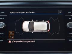 https://www.feria.autoroyal.es/media/com_expautospro/images/big/turismos_todo_terrenos_y_furgonetas_volkswagen_t_roc_6900f18a0d872.JPG