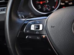 https://www.feria.autoroyal.es/media/com_expautospro/images/big/turismos_todo_terrenos_y_furgonetas_volkswagen_tiguan_5fd8e49fb6026.JPG