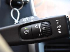https://www.feria.autoroyal.es/media/com_expautospro/images/big/turismos_todo_terrenos_y_furgonetas_volvo_v40_65bd3295329b0.JPG