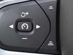https://www.feria.autoroyal.es/media/com_expautospro/images/big/turismos_todo_terrenos_y_furgonetas_volvo_xc60_6aabce11016ba.JPG